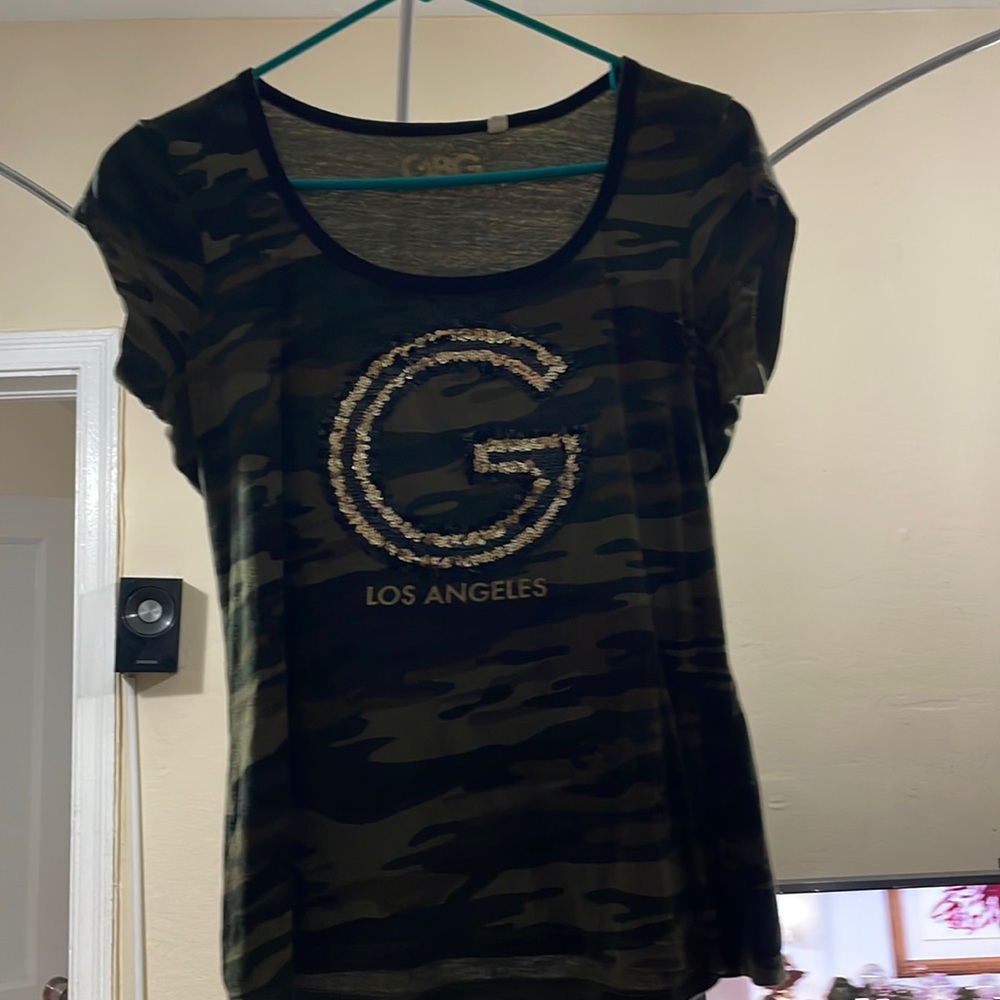 Pretty tshirt